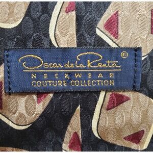 Oscar De La Renta Couture Collection Multicolor Geometric Tie Silk Made In USA